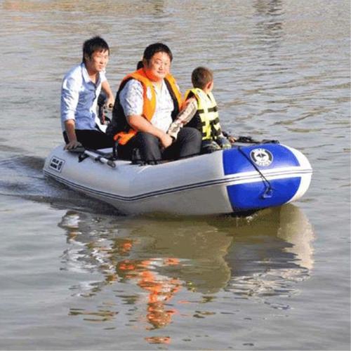 秦皇岛公园游玩充气漂流船